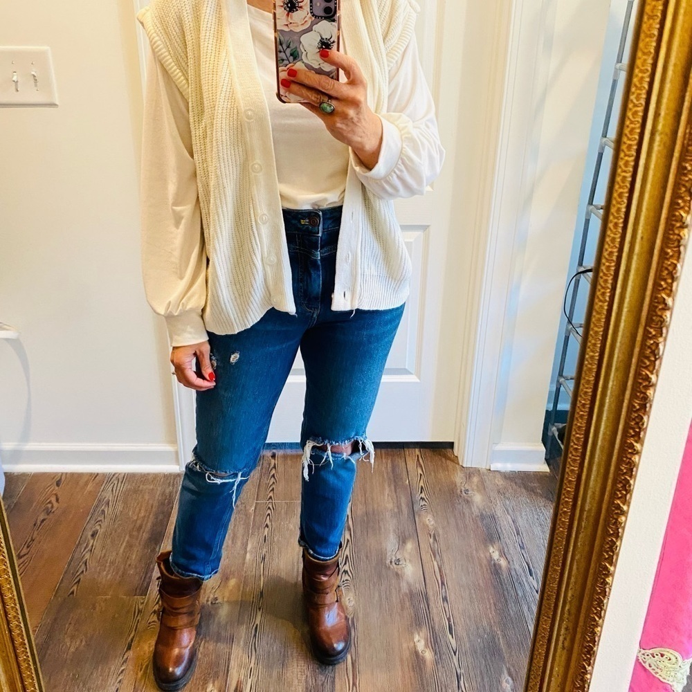 Vintage White Sweater Vest Cardigan Sweater Button Up Size Large - Picture 8 of 13